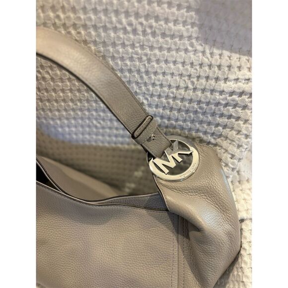 Michael Kors Fulton light taupe Pebble Leather Hobo Bag Women's Handbag purse - Picture 3 of 12